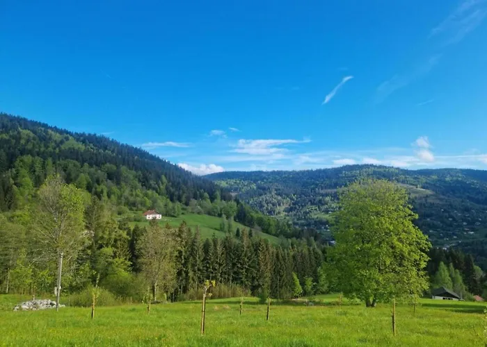 With Hill Views Chalet *